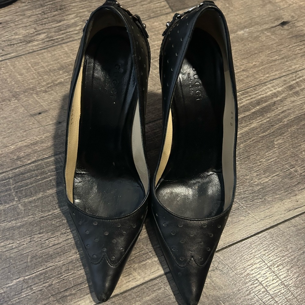 gucci black heels vintage size 5.5